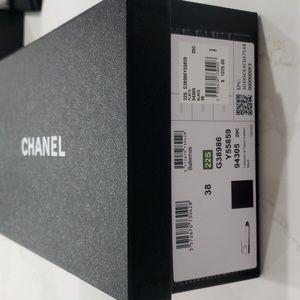 Chanel shoe box